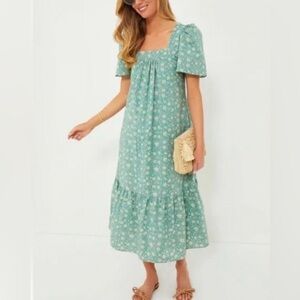 Hyacinth House Green Floral Midi Dress